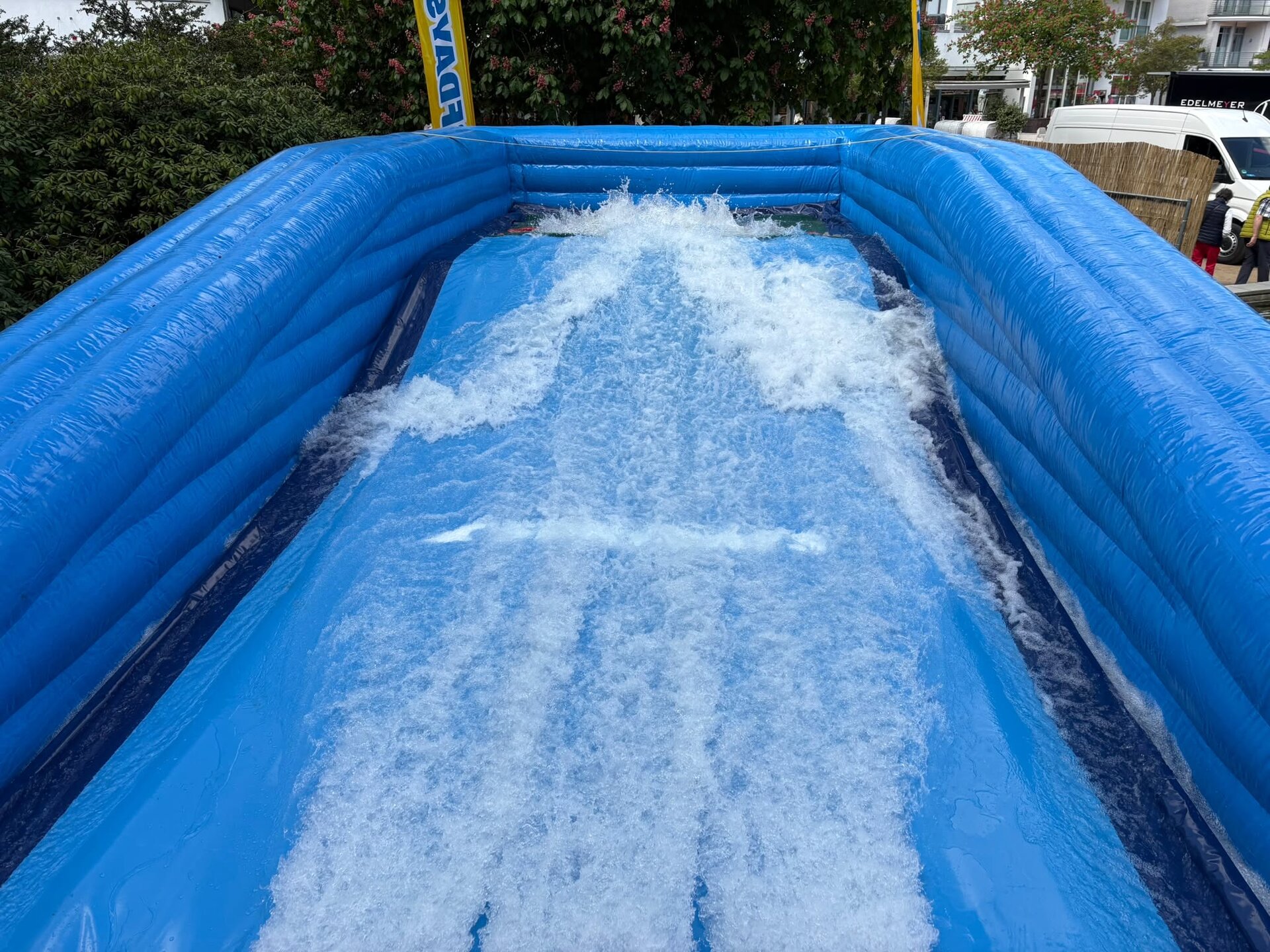Surfwelle in Action